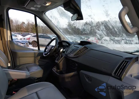 2019 Ford Transit-250 z USA, uszkodzony, nr VIN 1FTYR2CM9KKA91053